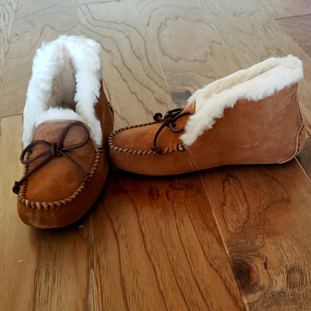 Ugg Alena Slippers Size 5 Brown